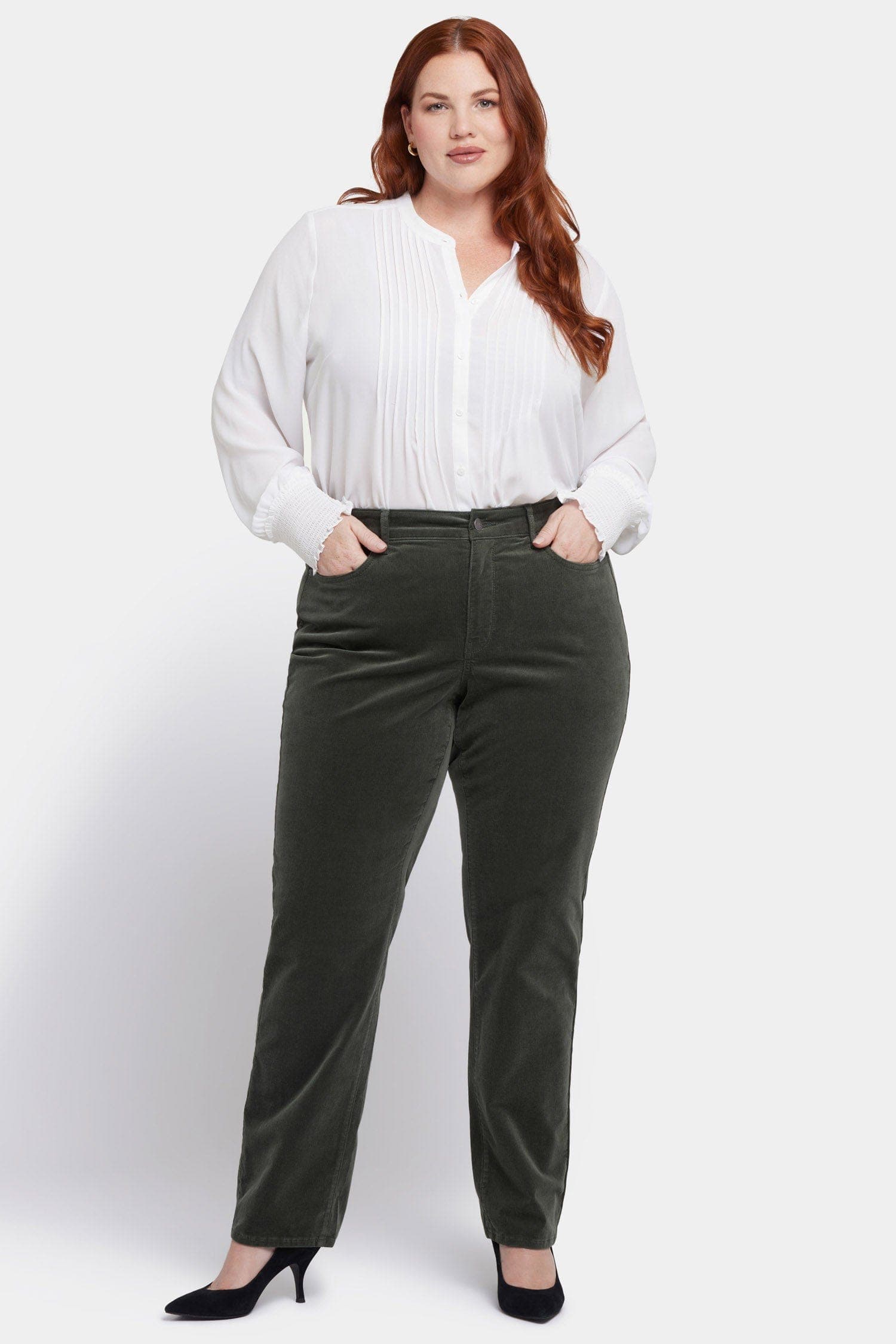 Marilyn Straight Pants in Plus Size