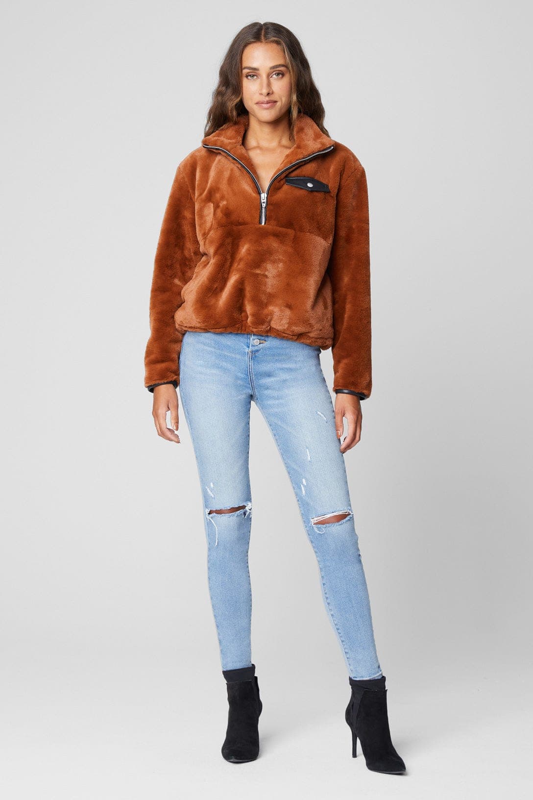 Cliff Hanger Pull Over
