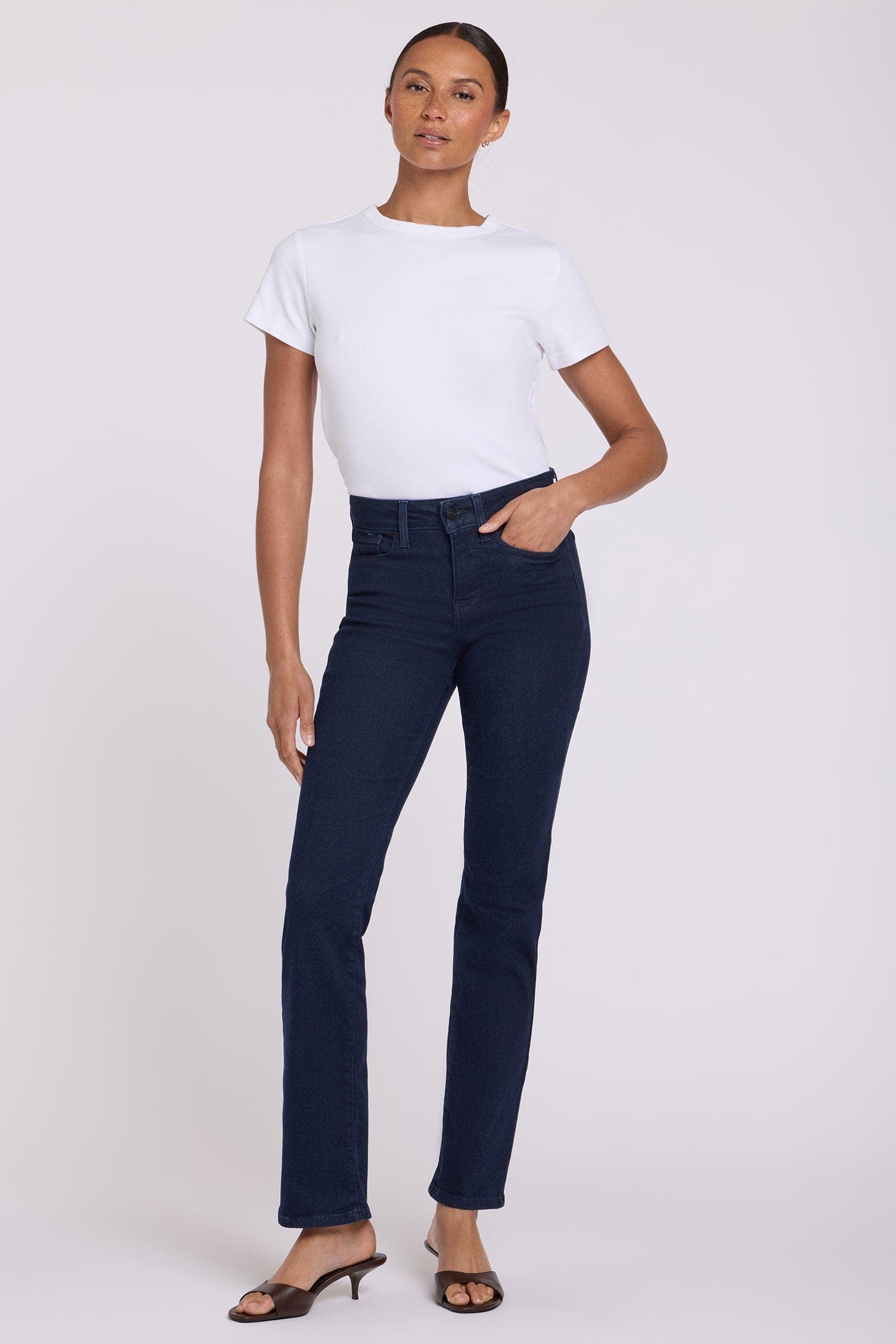 Marilyn Straight Jeans