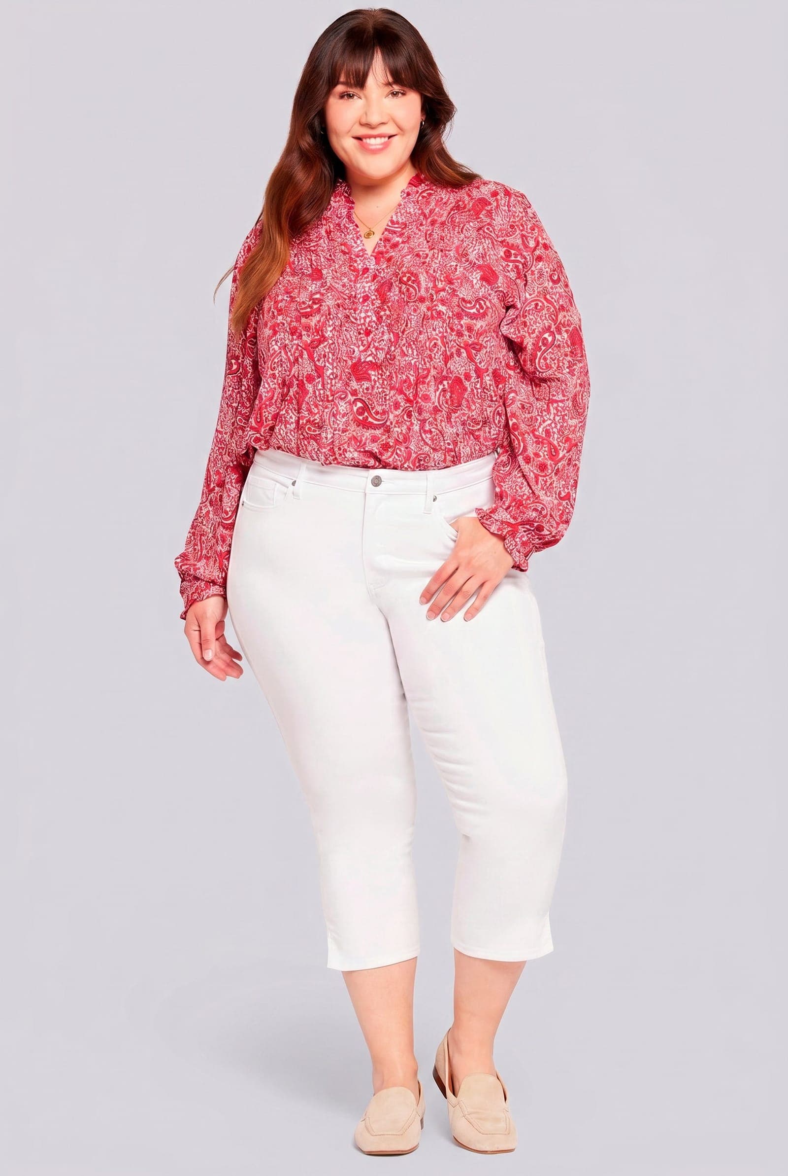 Chloe Capri Jeans in Plus Size