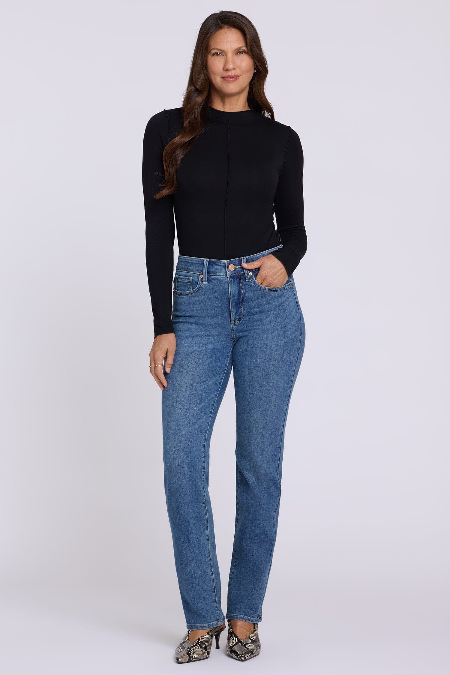 Marilyn Straight Jeans in Tall