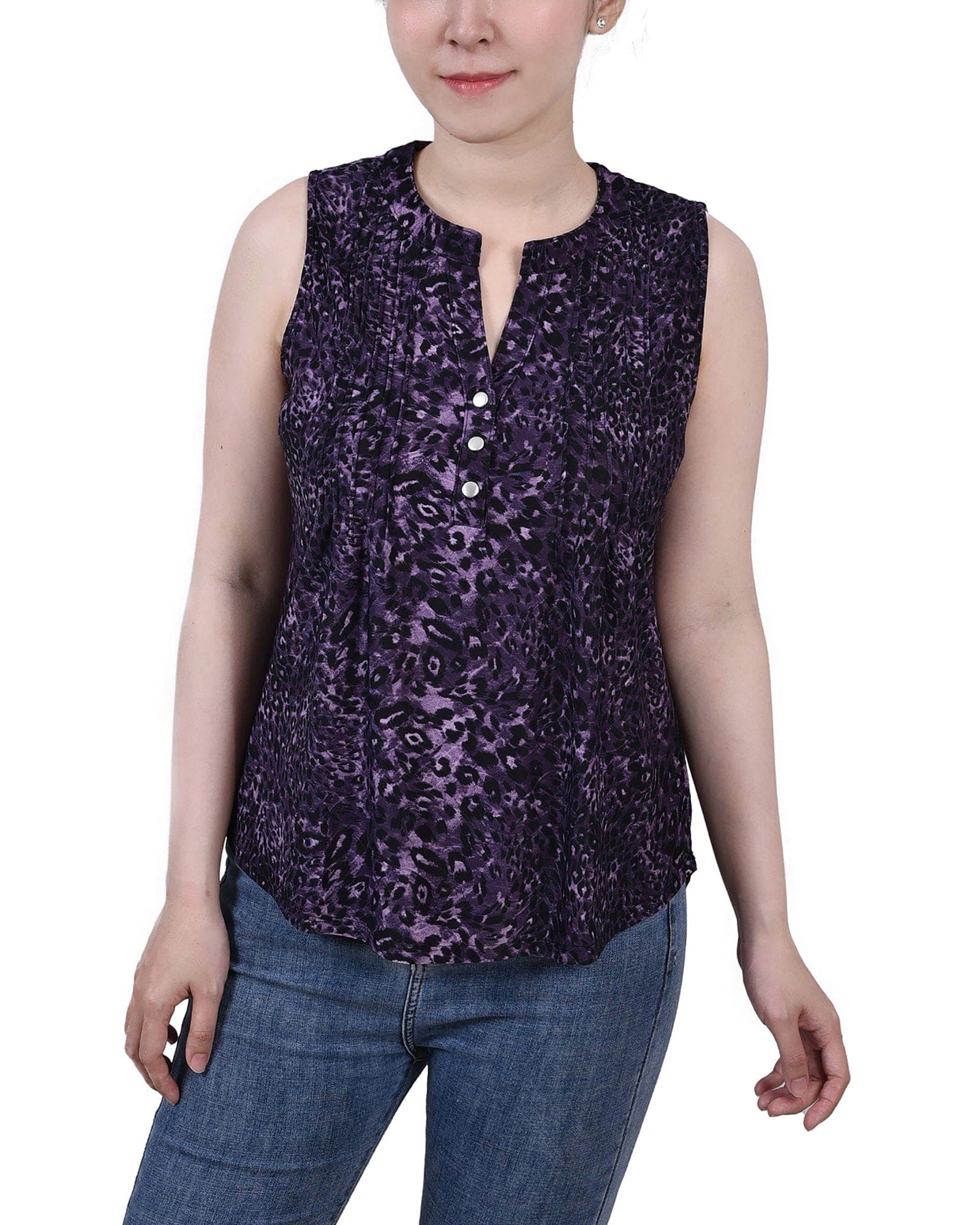 Petite Sleeveless Jacquard Y Neck Top