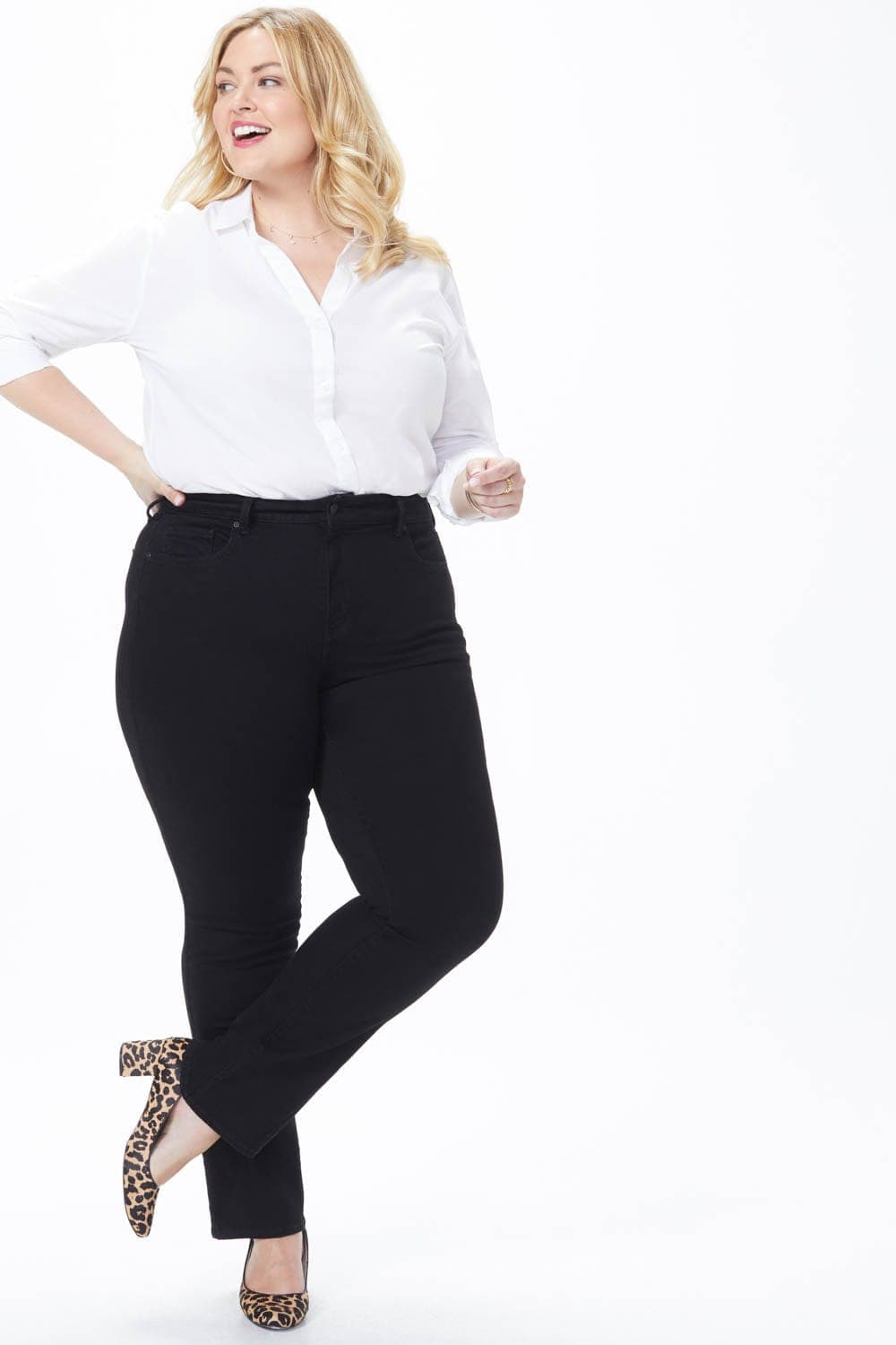 Marilyn Straight Jeans in Plus Size