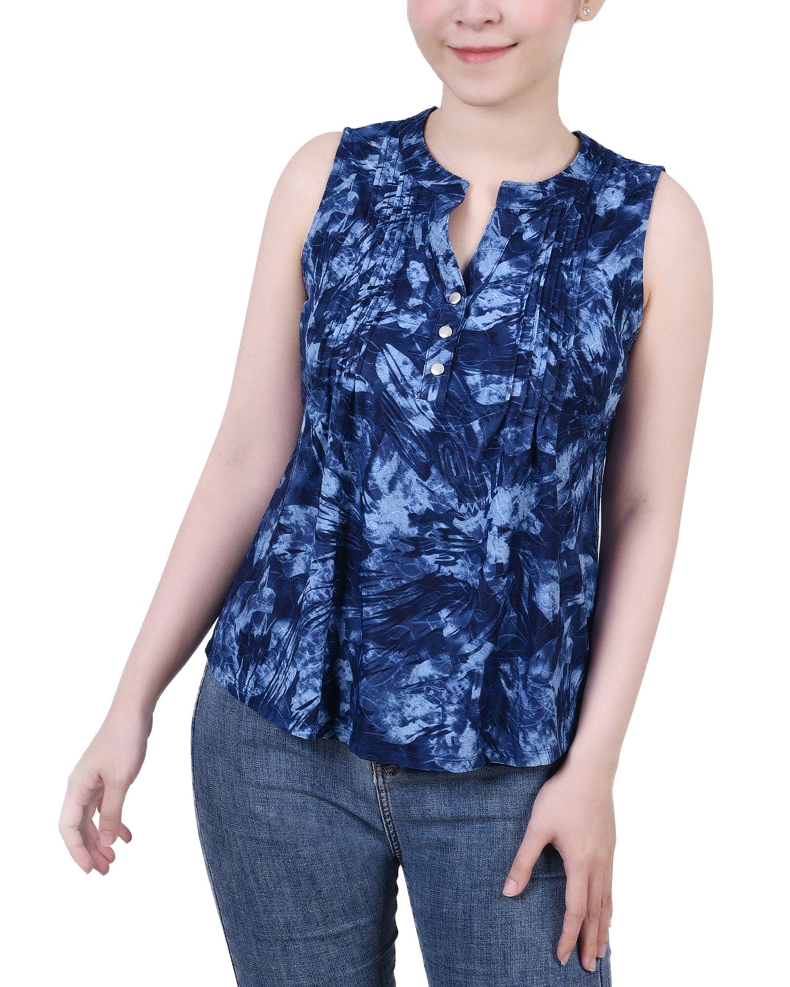Petite Sleeveless Jacquard Y Neck Top