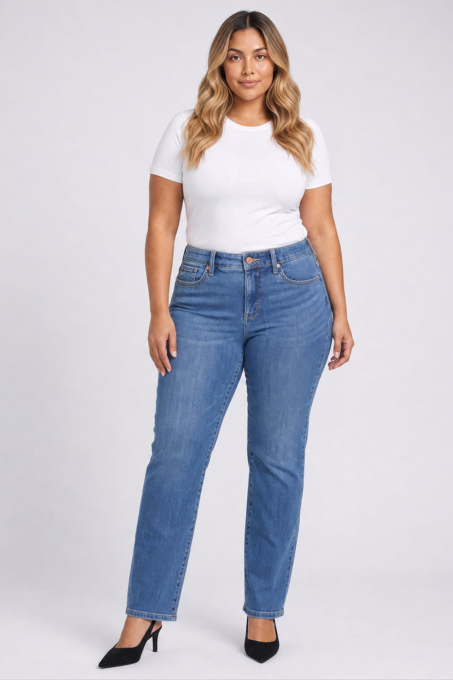 Marilyn Straight Jeans in Plus Size