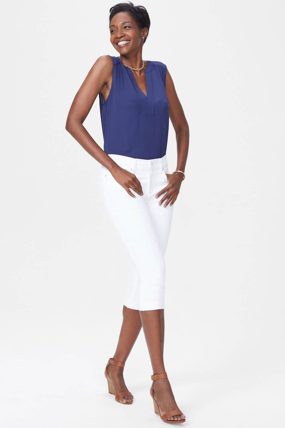 Marilyn Straight Crop Jeans in Petite