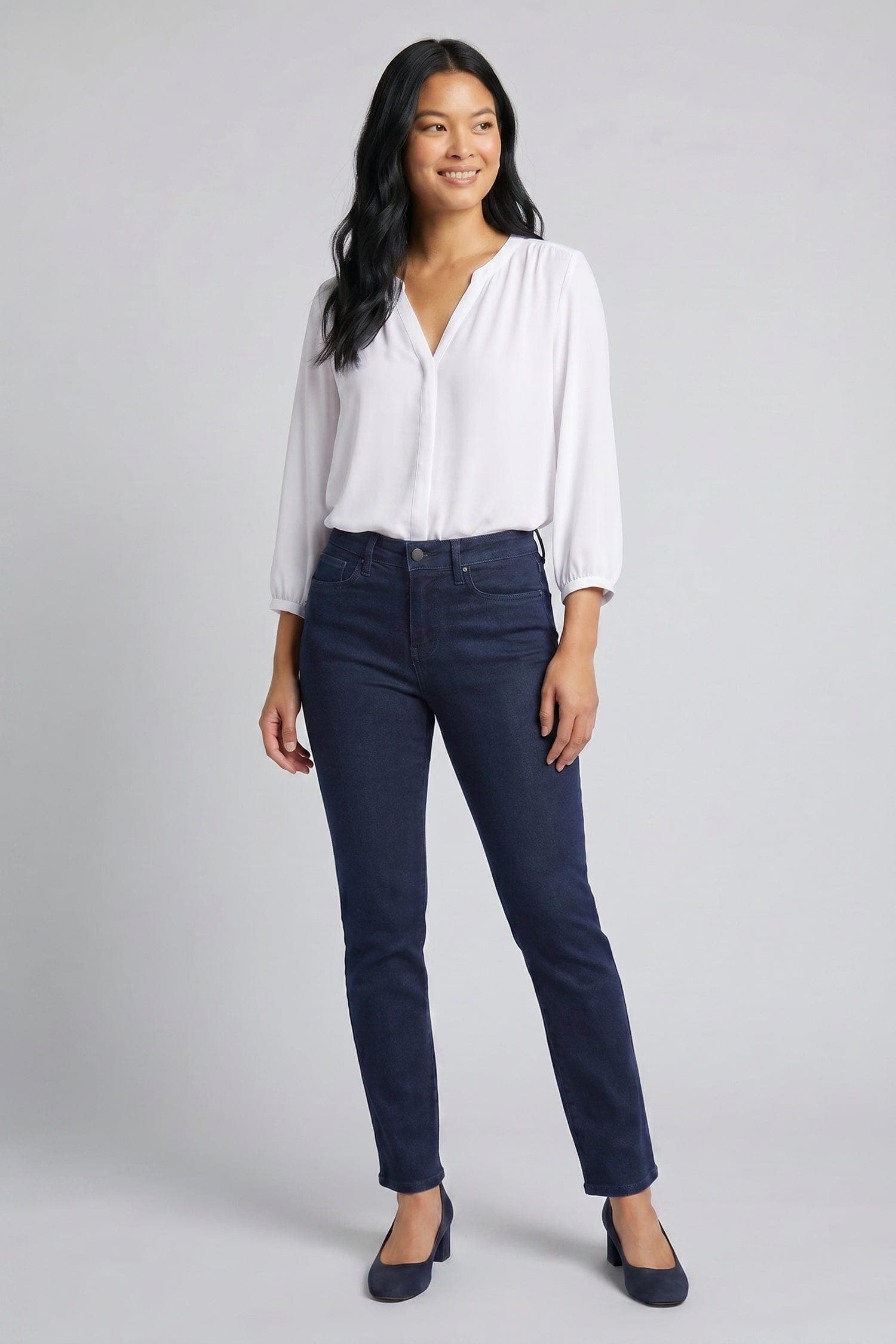 Sheri Slim Jeans in Petite