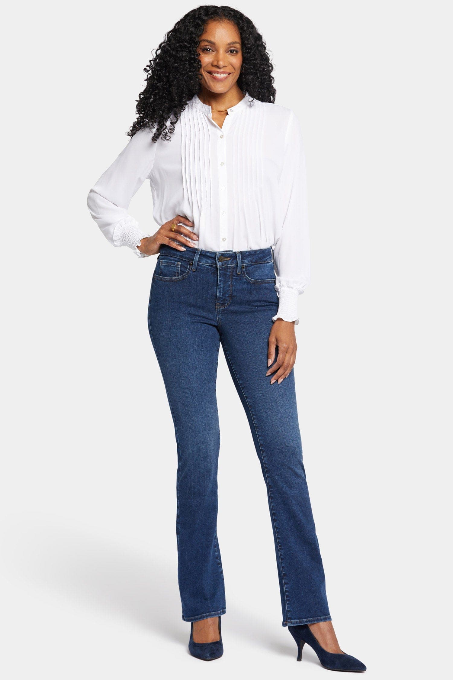 Barbara Bootcut Jeans in Petite